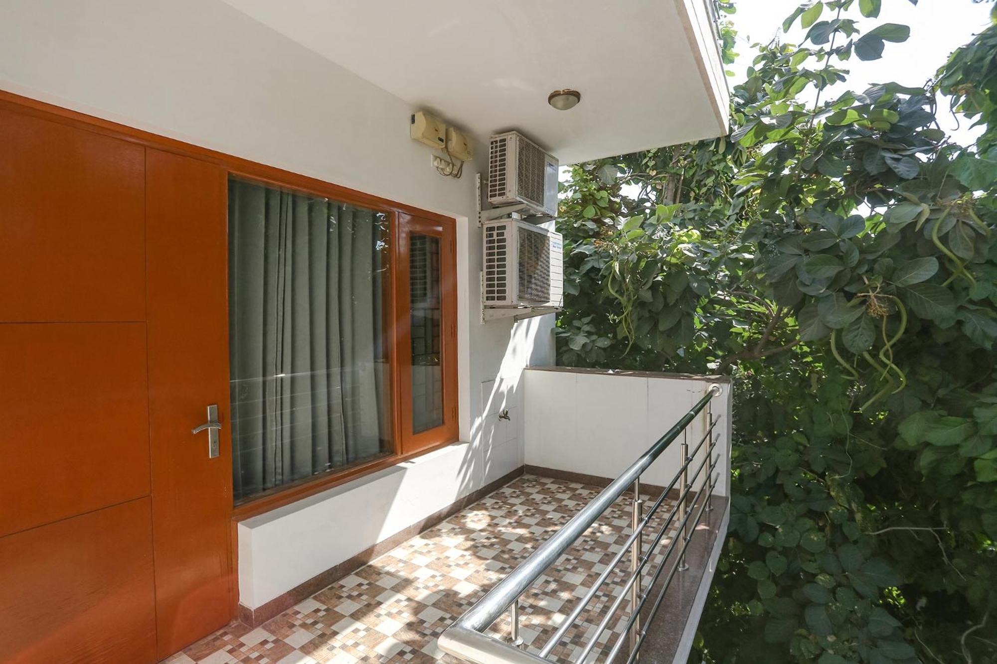 Fabhotel New Journey Hospitality Gurgaon Exterior photo